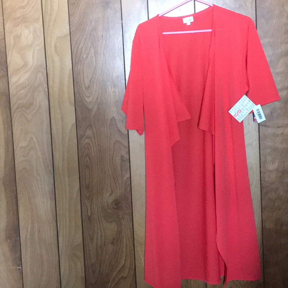 LuLaRoe Shirley!!